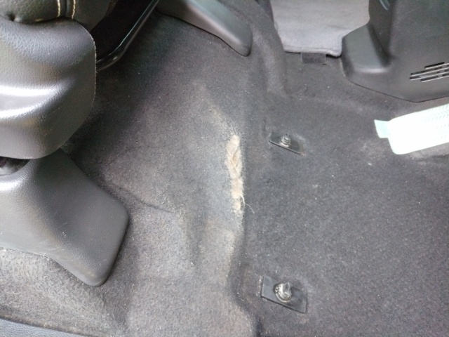 焦げ穴及び焦げ跡等リペア施工例～シート以外編 No.3(ページ新設､随時更新中)